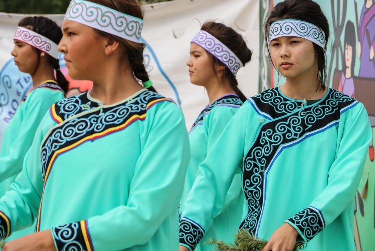 Айны и нивхи