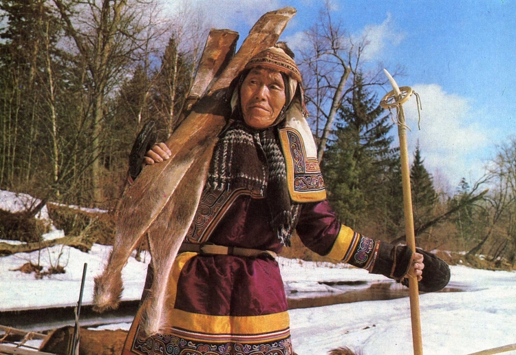 Нивхи нанайцы