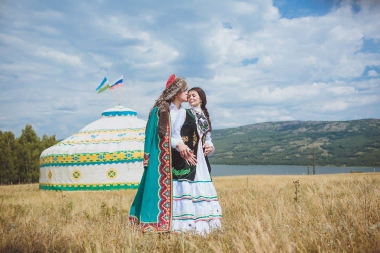 Башкир и башкирка