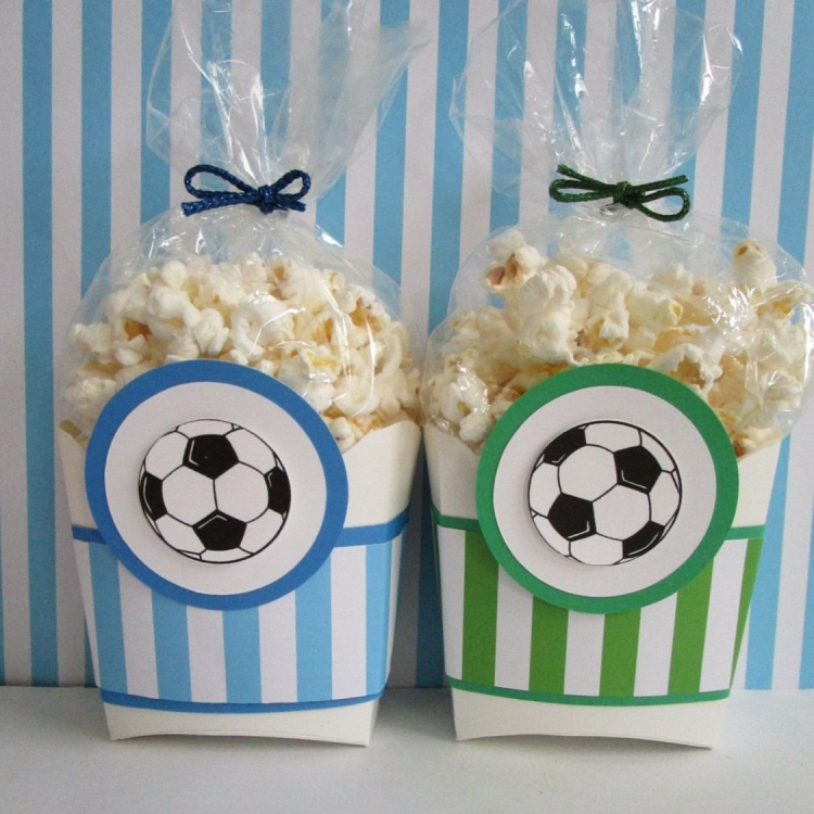 Кенди бар в стиле футбола