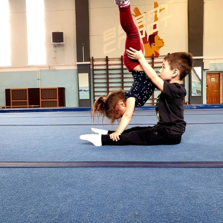 Акробатика для детей