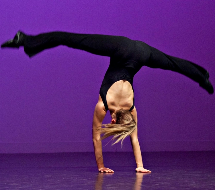 Акробатические элементы