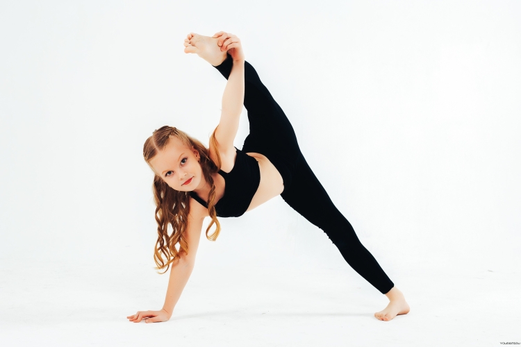 Софья Полищук спортивная акробатика