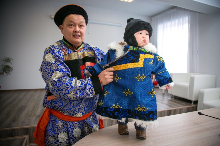 Дэгэл Бурятский