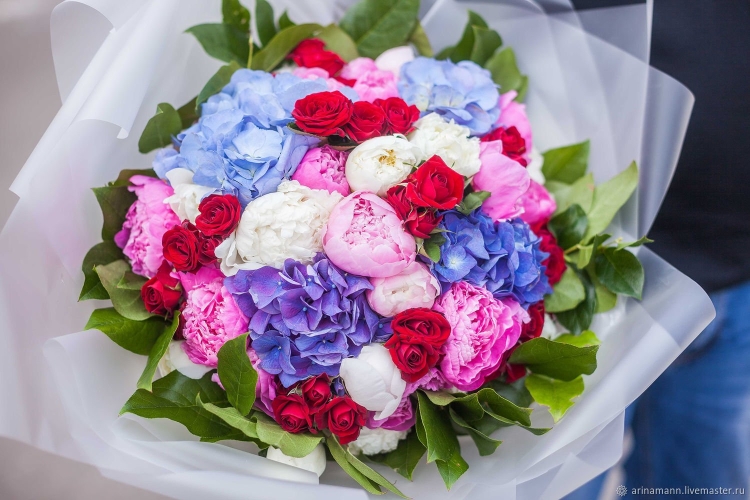 Цветы гортензия букет