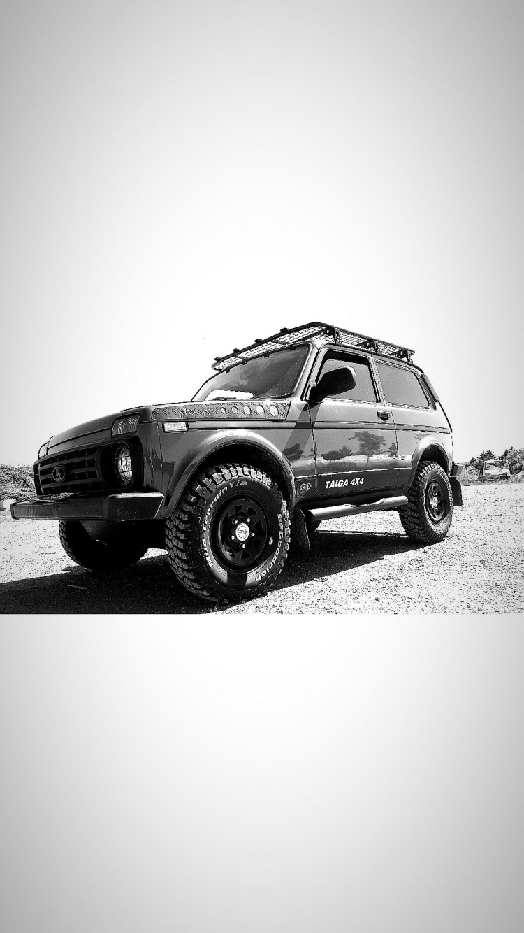 Lada Niva 4x4 off Road