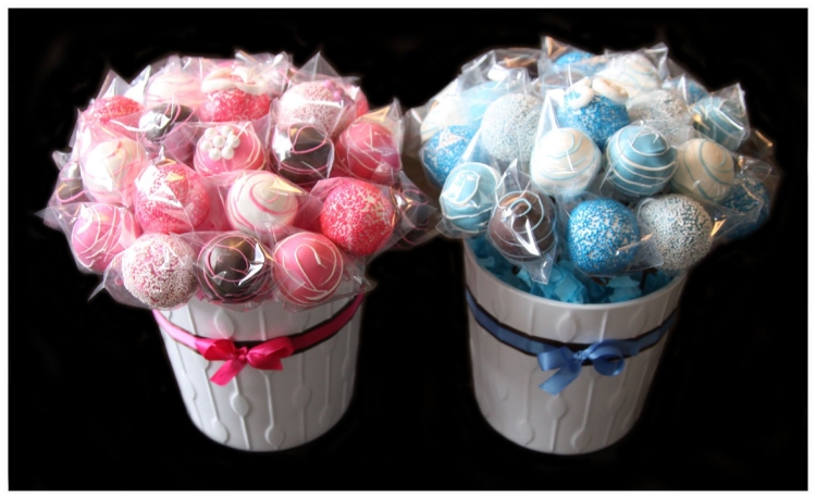 Сладкий букет из кейк попсов