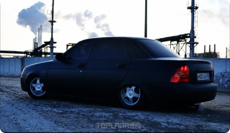 Lada Priora 2010 заниженная