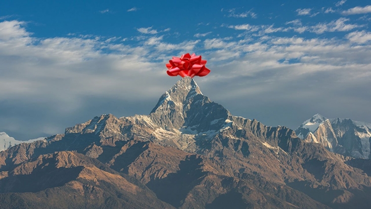 С днем рождения горы