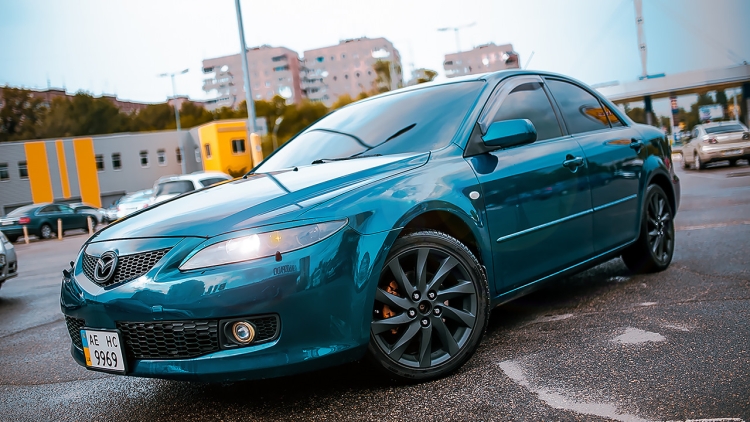 Mazda 6 gg зеленая